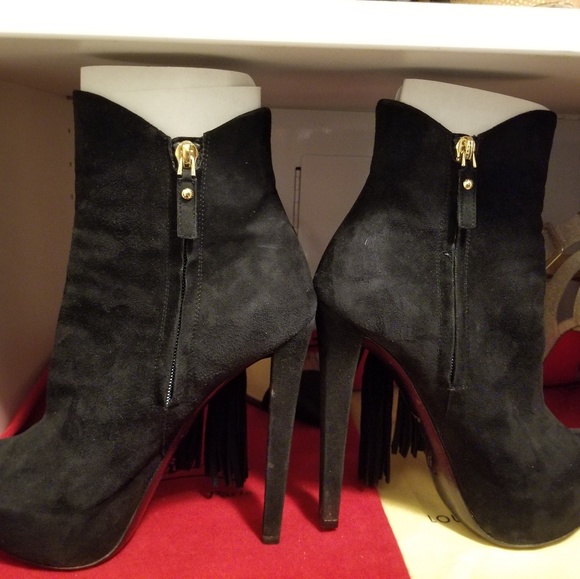 “SOLD” Louis vuitton Suede Booties - Picture 6 of 8